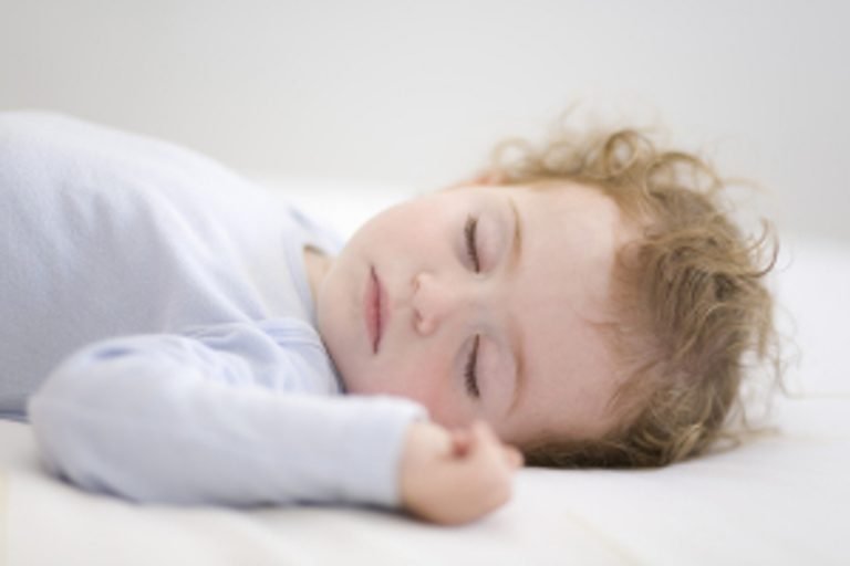 9-12 aylık bebeklerin uyku düzeni